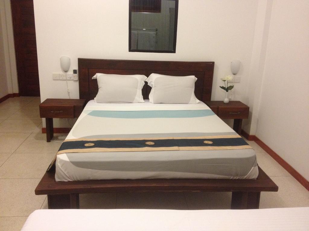 Aqua Marine Beach Resort Пасикуда Экстерьер фото